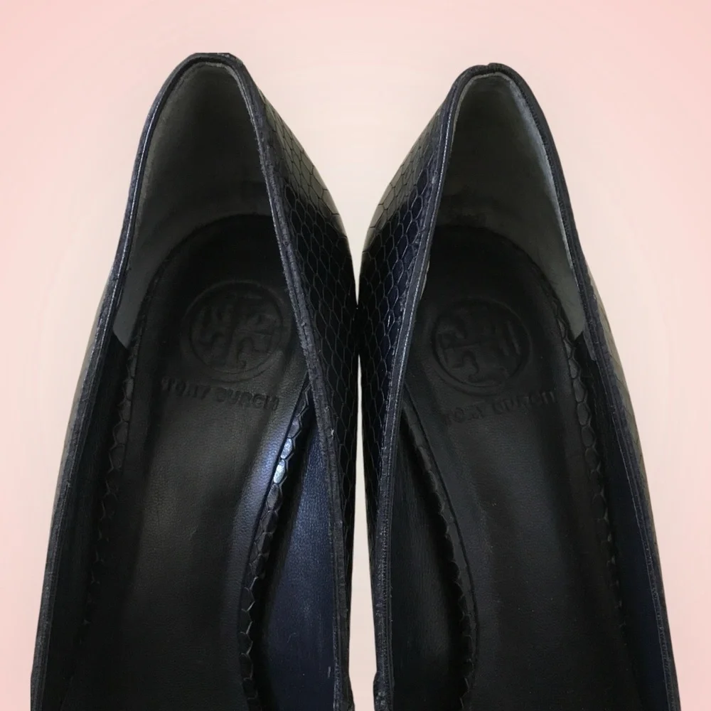 Tory Burch Brazil Leather Round Toe Heel Pump
